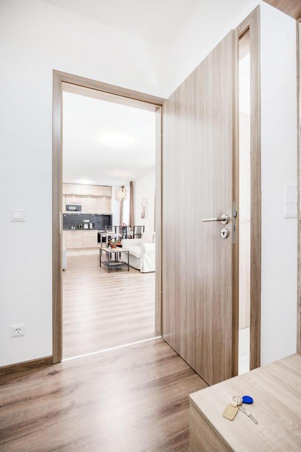 211 / 1 Bedroom / Modern Condo In City Center 布达佩斯 外观 照片